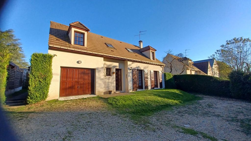 Achat maison à vendre 3 chambres 136 m² - Couilly-Pont-aux-Dames