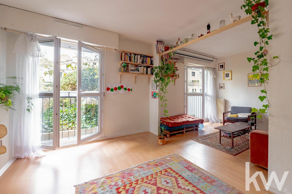 Achat appartement à vendre 3 pièces 64 m² - Paris 19ème arrondissement