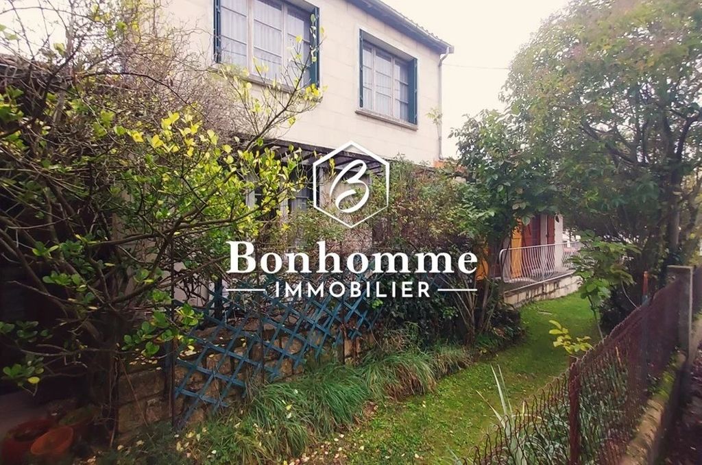 Achat maison à vendre 5 chambres 185 m² - Cenon