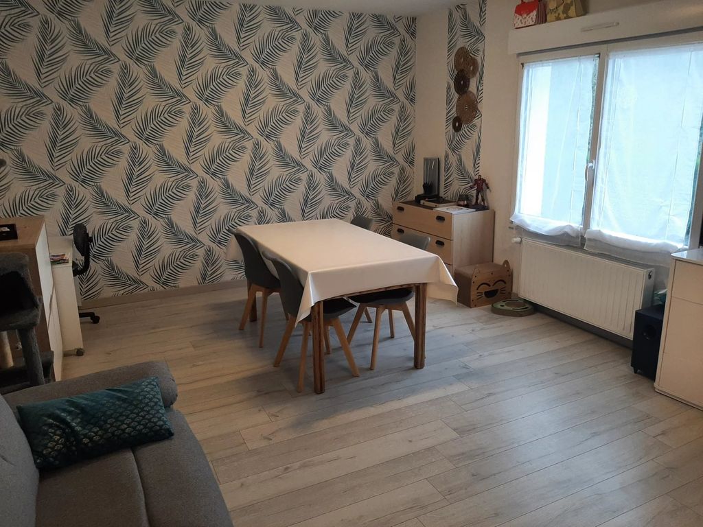 Achat maison à vendre 2 chambres 80 m² - Bressuire