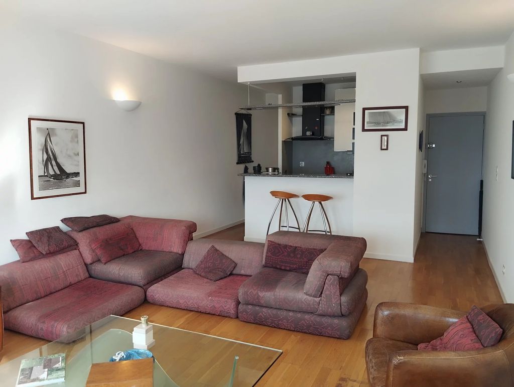 Achat appartement à vendre 2 pièces 62 m² - Sanary-sur-Mer