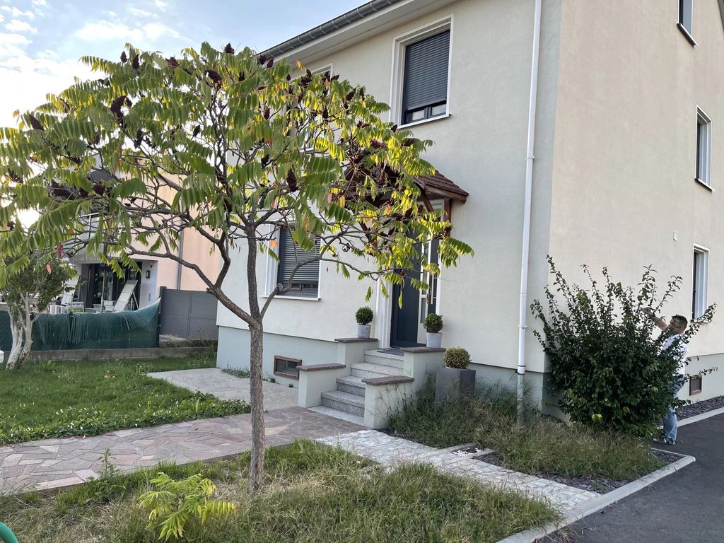 Achat appartement à vendre 5 pièces 147 m² - Hésingue