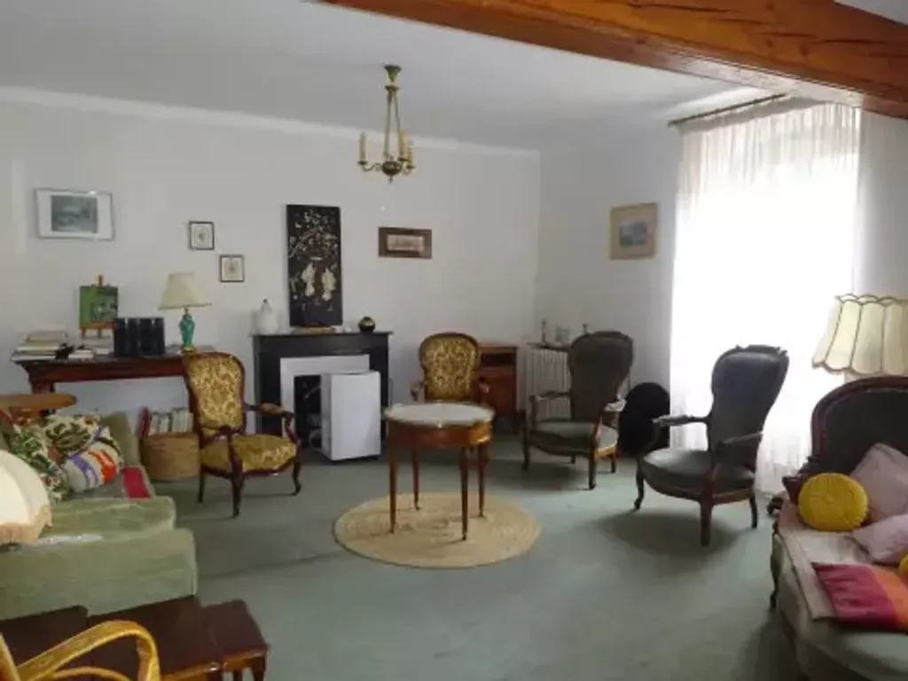 Achat appartement à vendre 4 pièces 116 m² - Alès