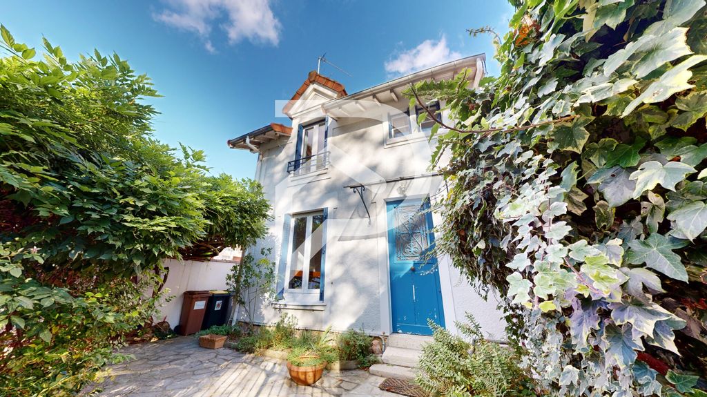 Achat maison à vendre 2 chambres 76 m² - Le Vésinet