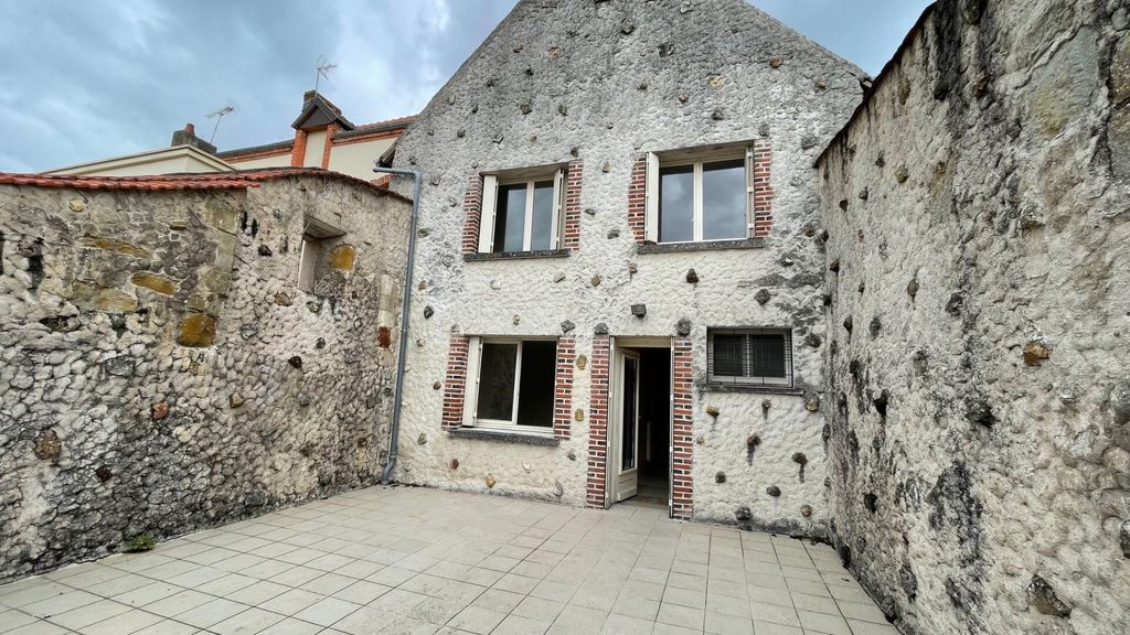 Achat maison 5 chambre(s) - Villefranche-sur-Cher