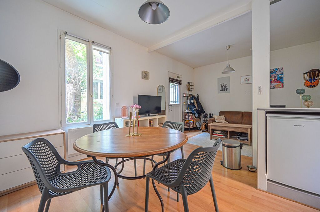 Achat appartement à vendre 2 pièces 37 m² - Paris 18ème arrondissement