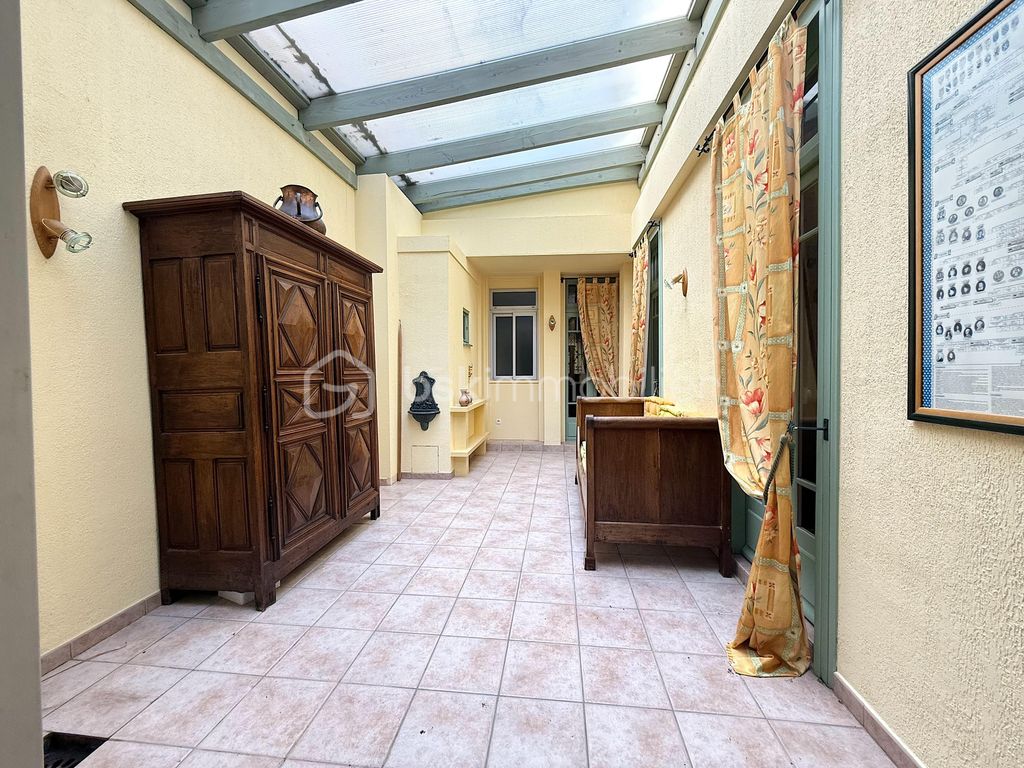 Achat maison à vendre 5 chambres 215 m² - Béziers