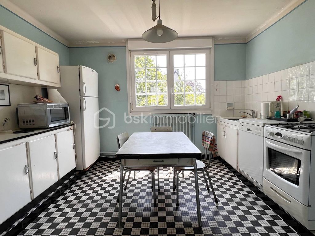 Achat maison à vendre 5 chambres 119 m² - Châteaulin