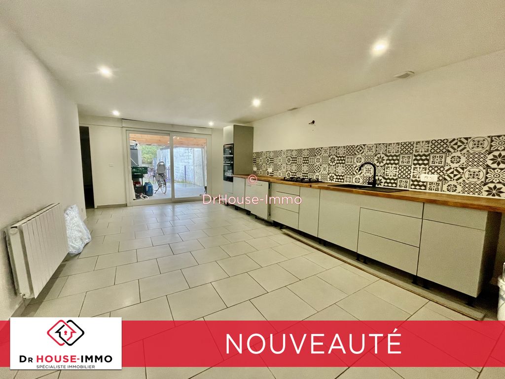 Achat maison à vendre 5 chambres 166 m² - Anzin