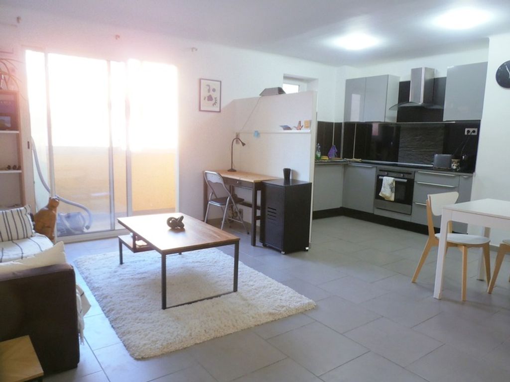 Achat appartement à vendre 3 pièces 56 m² - Marseille 10ème arrondissement