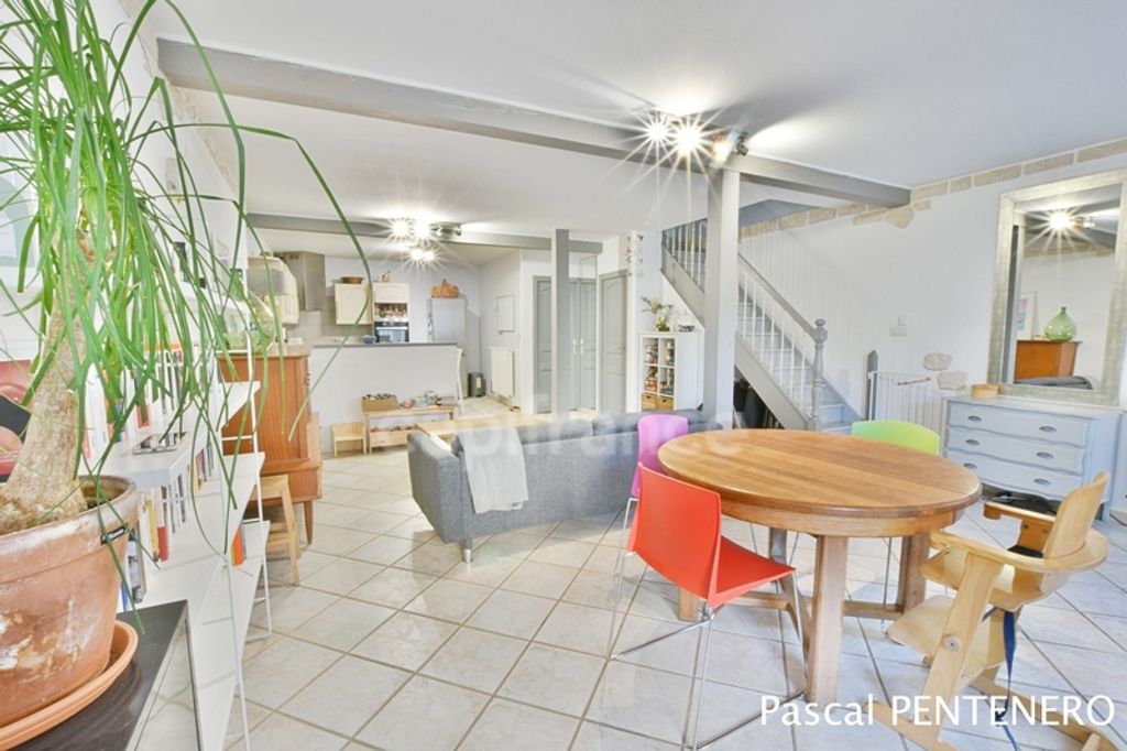 Achat maison à vendre 3 chambres 109 m² - Vernaison