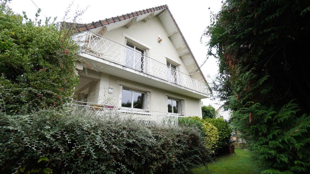 Achat maison à vendre 4 chambres 170 m² - Écouen