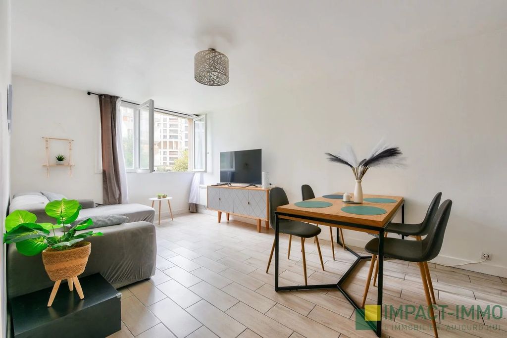 Achat appartement à vendre 3 pièces 58 m² - Paris 18ème arrondissement