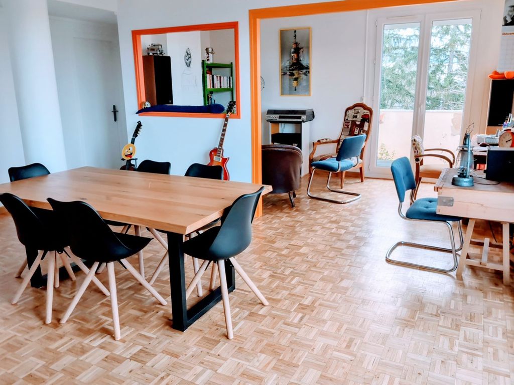 Achat appartement à vendre 4 pièces 81 m² - Dole