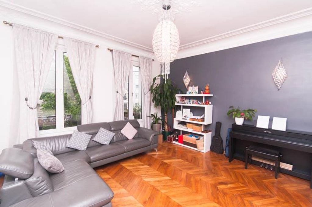 Achat appartement à vendre 5 pièces 112 m² - Paris 11ème arrondissement