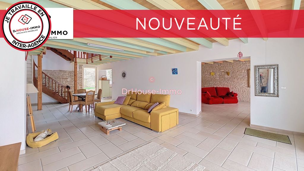 Achat maison à vendre 5 chambres 285 m² - Brioux-sur-Boutonne