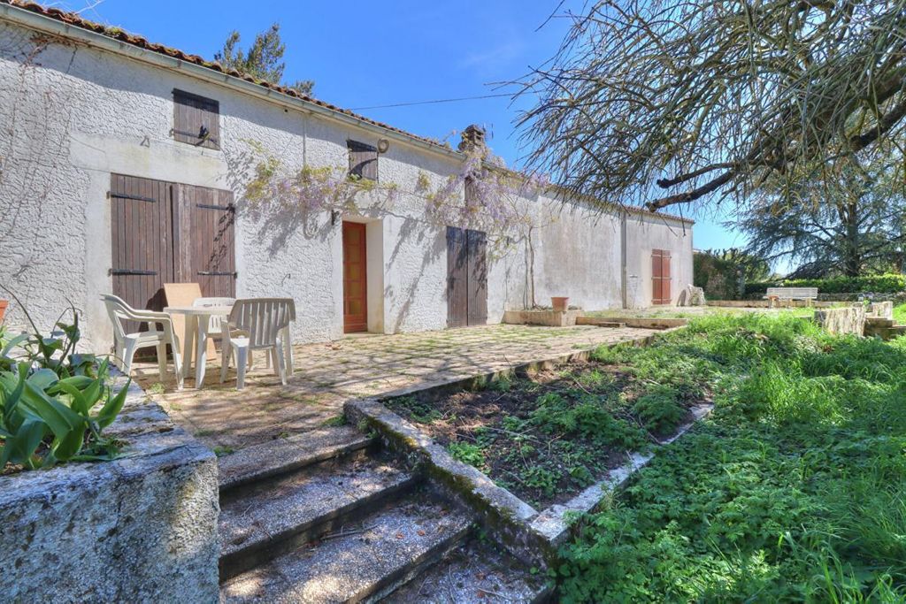 Achat maison à vendre 3 chambres 188 m² - Sainte-Ouenne