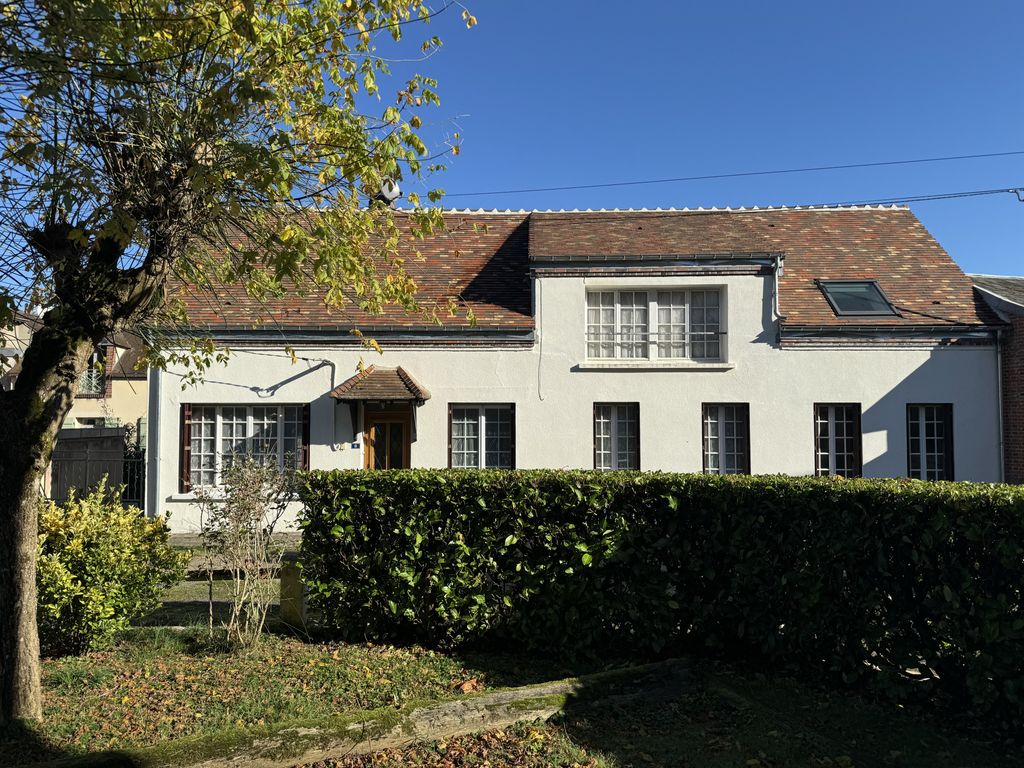 Achat maison à vendre 4 chambres 172 m² - Charny-Orée-de-Puisaye