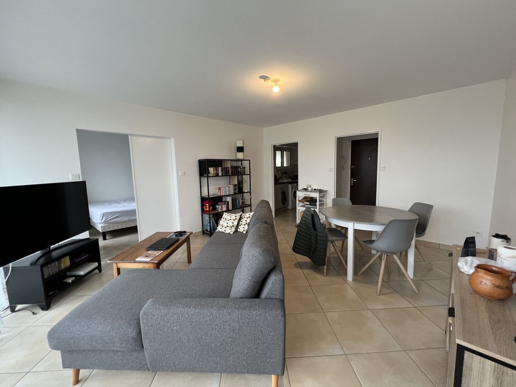 Achat appartement à vendre 2 pièces 45 m² - La Roche-sur-Yon