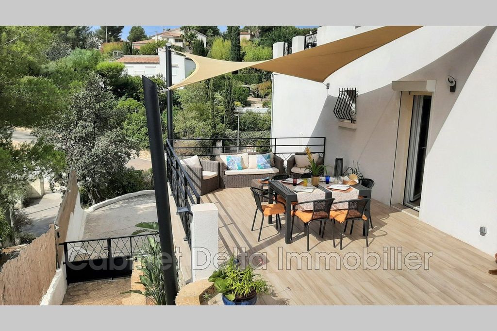 Achat maison à vendre 4 chambres 123 m² - Bandol