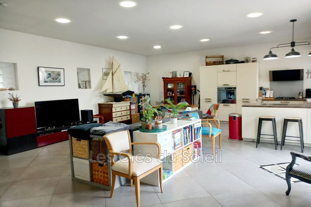 Achat maison à vendre 4 chambres 110 m² - La Valette-du-Var