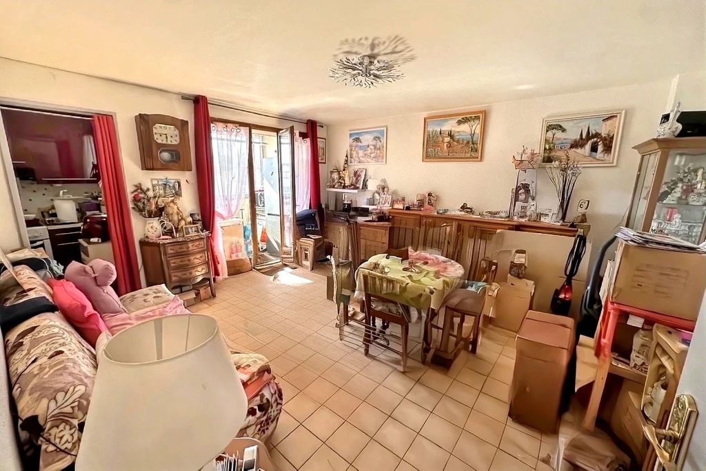 Achat appartement à vendre 2 pièces 39 m² - Fréjus