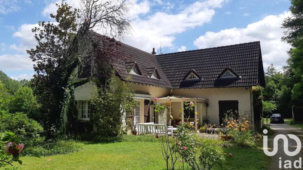 Achat maison à vendre 4 chambres 169 m² - Pruniers-en-Sologne