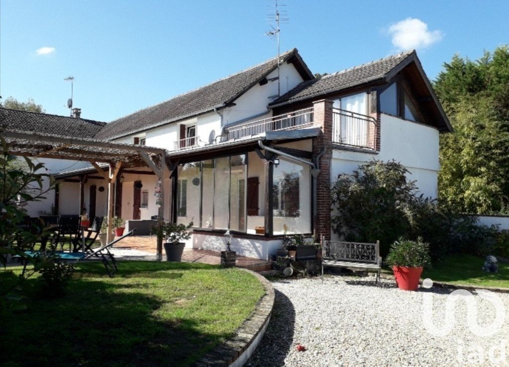 Achat maison à vendre 4 chambres 145 m² - Saint-Georges-sur-Baulche