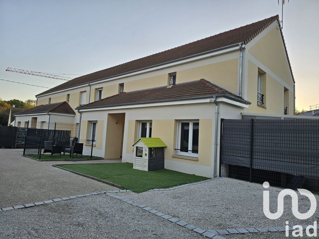 Achat maison à vendre 3 chambres 93 m² - Montévrain