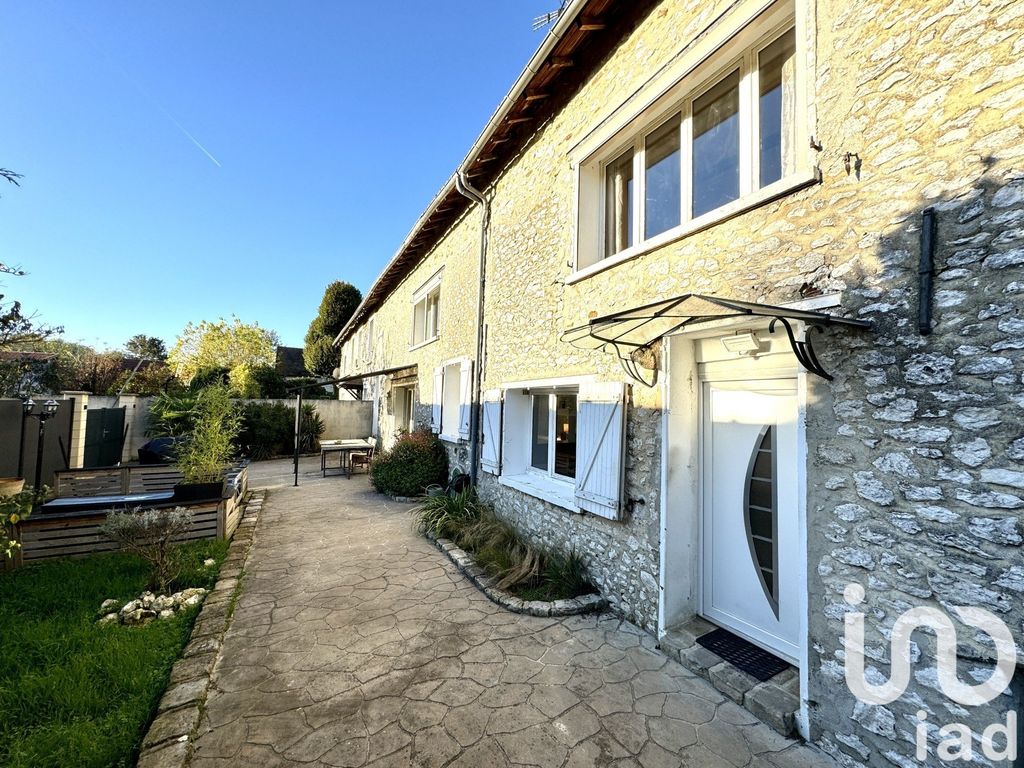 Achat maison à vendre 4 chambres 180 m² - Vaudoy-en-Brie