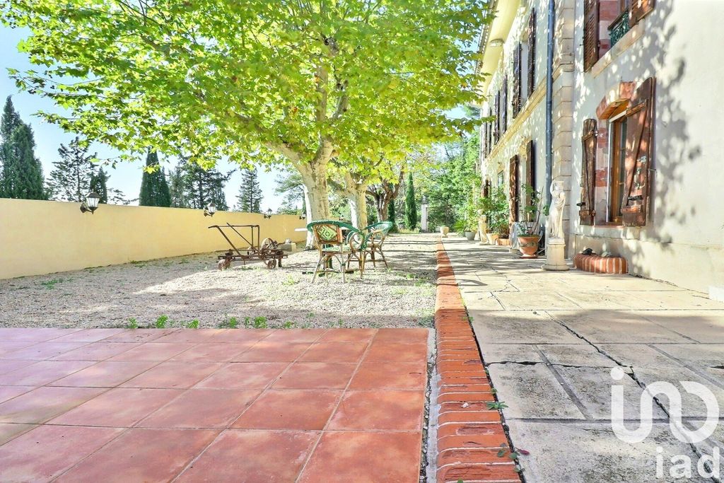 Achat maison à vendre 6 chambres 426 m² - Aix-en-Provence