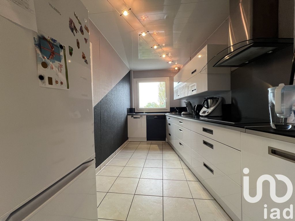 Achat appartement à vendre 5 pièces 85 m² - Charleville-Mézières