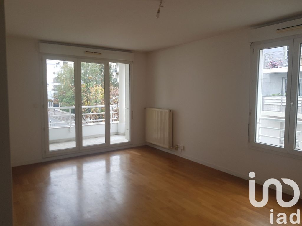 Achat appartement 3 pièce(s) Courbevoie