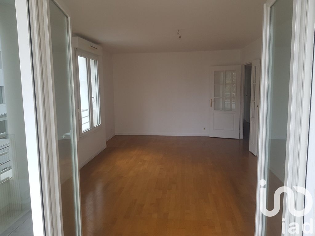 Achat appartement 3 pièce(s) Courbevoie