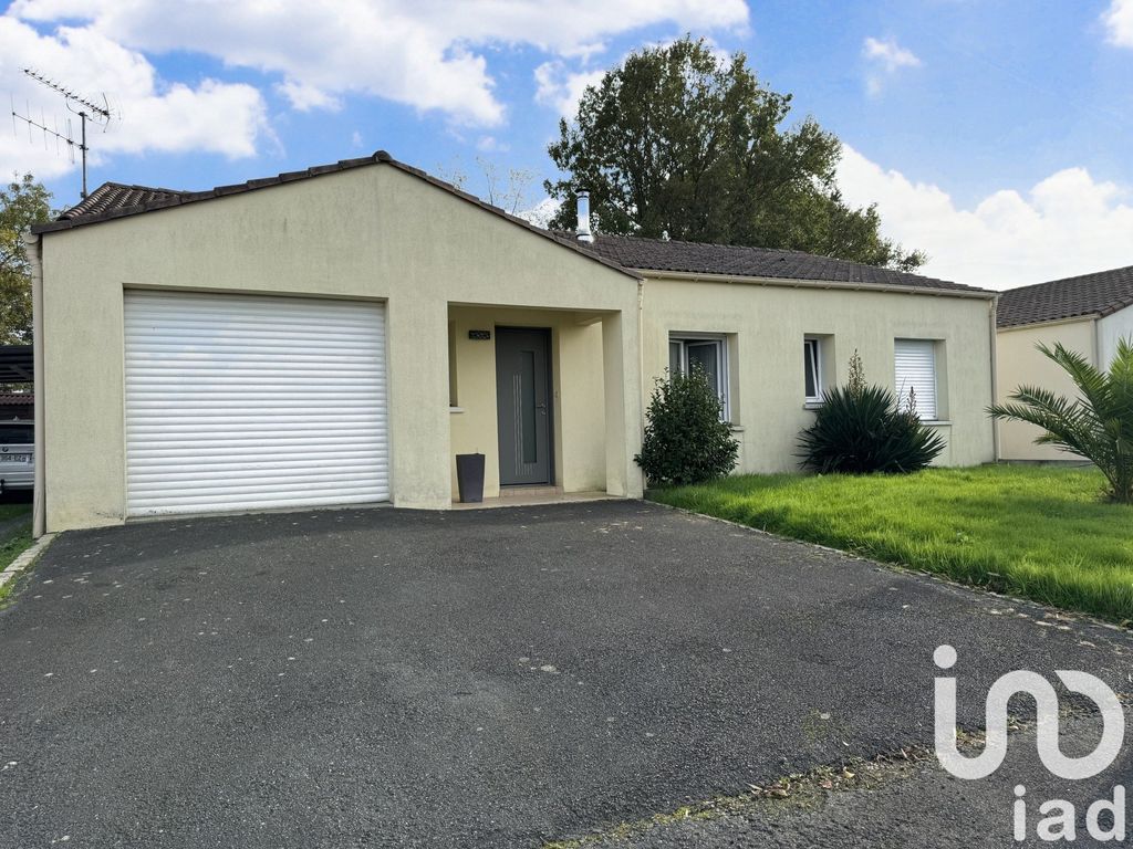 Achat maison à vendre 3 chambres 123 m² - Montaigu