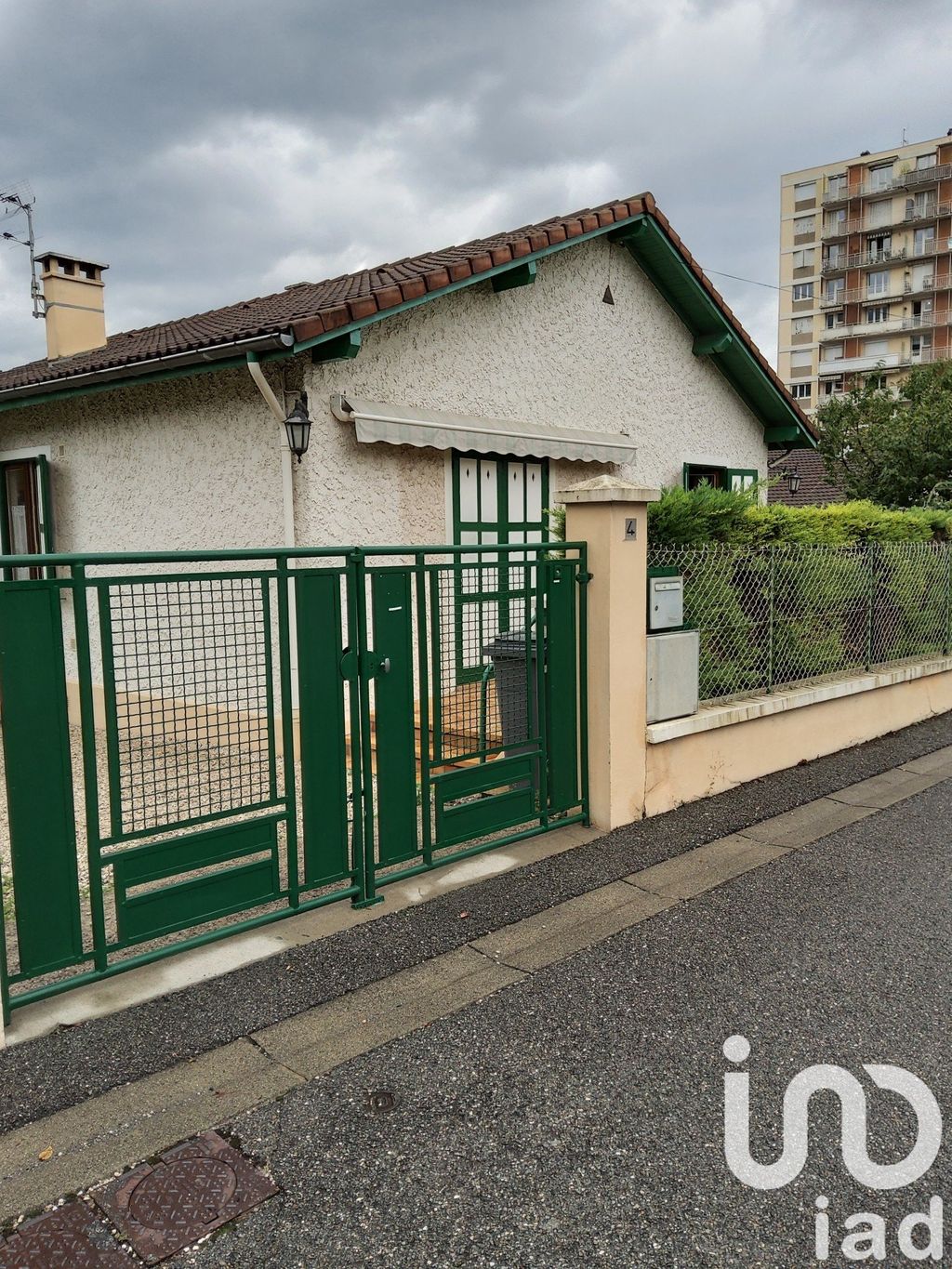 Achat maison à vendre 3 chambres 77 m² - Seyssinet-Pariset