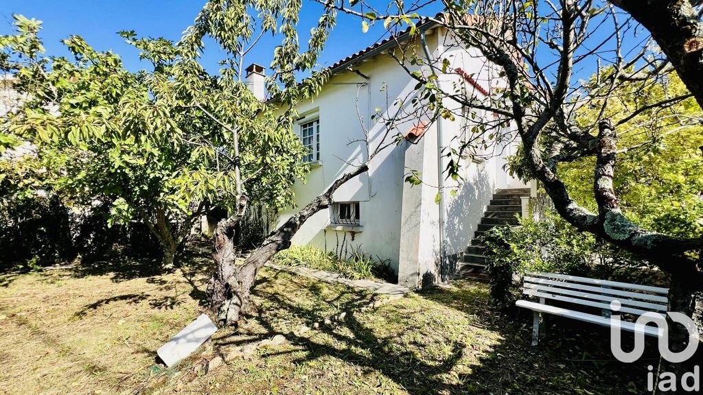 Achat maison à vendre 3 chambres 75 m² - La Rochelle