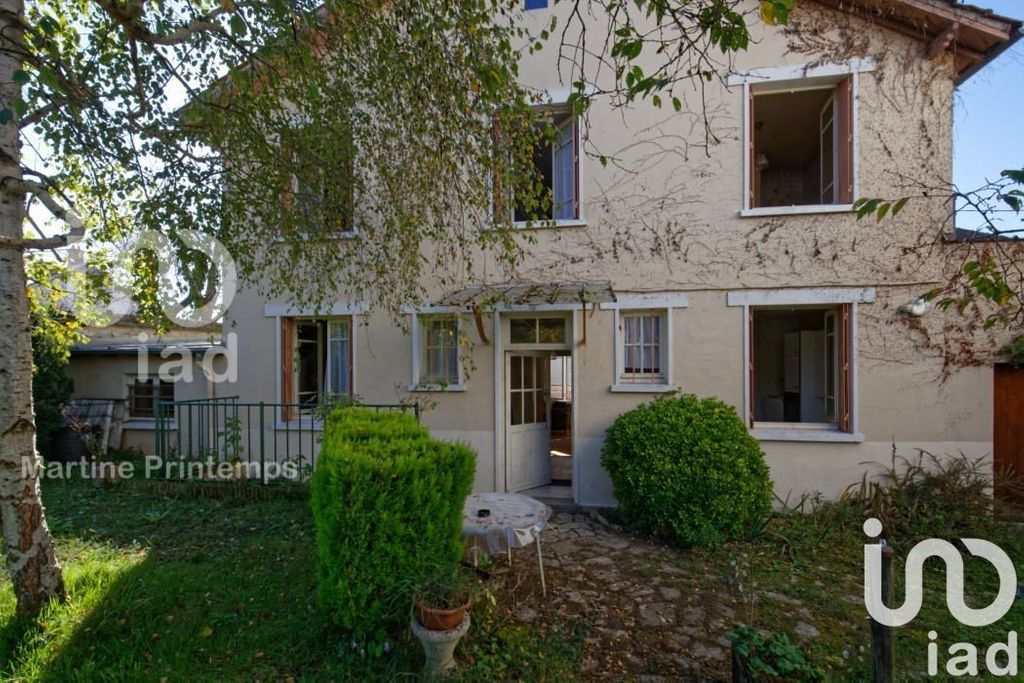 Achat maison à vendre 6 chambres 146 m² - Champagne-sur-Seine