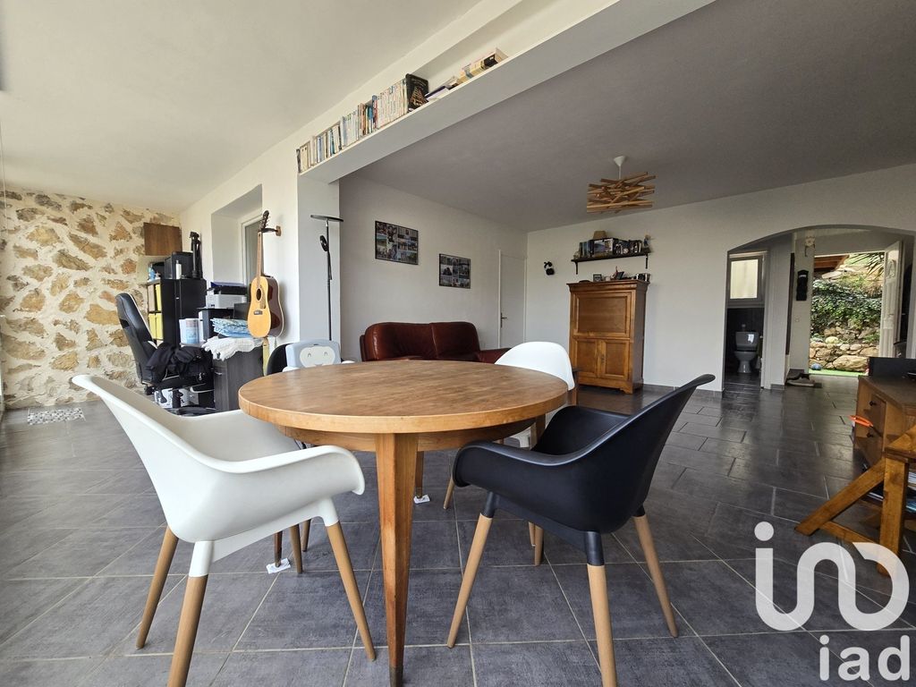 Achat appartement à vendre 3 pièces 79 m² - Ollioules