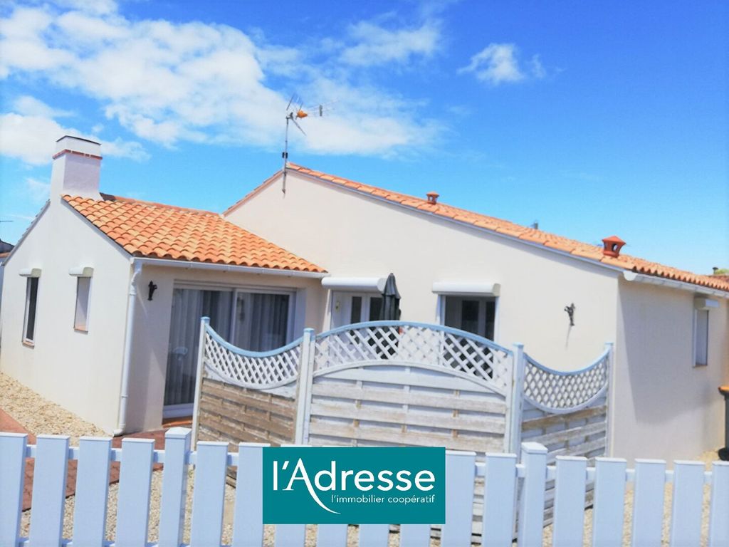 Achat maison à vendre 3 chambres 93 m² - Beauvoir-sur-Mer