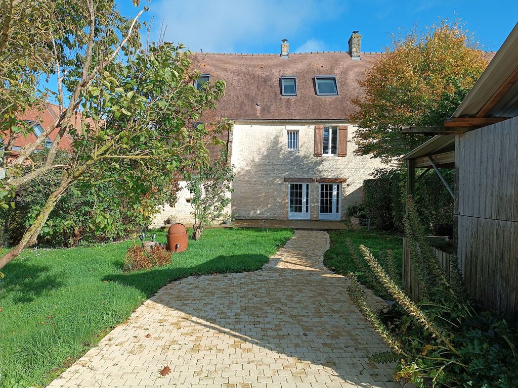 Achat maison à vendre 3 chambres 164 m² - Saint-Manvieu-Norrey