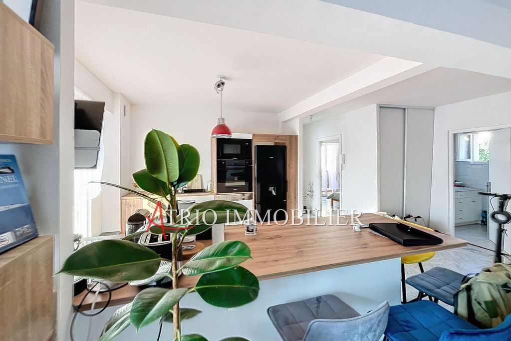 Achat appartement à vendre 3 pièces 66 m² - Cagnes-sur-Mer