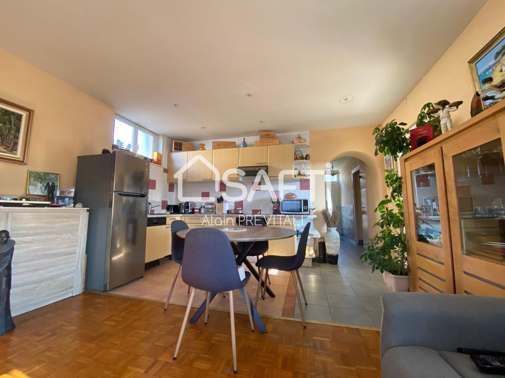 Achat maison à vendre 3 chambres 104 m² - Oyonnax