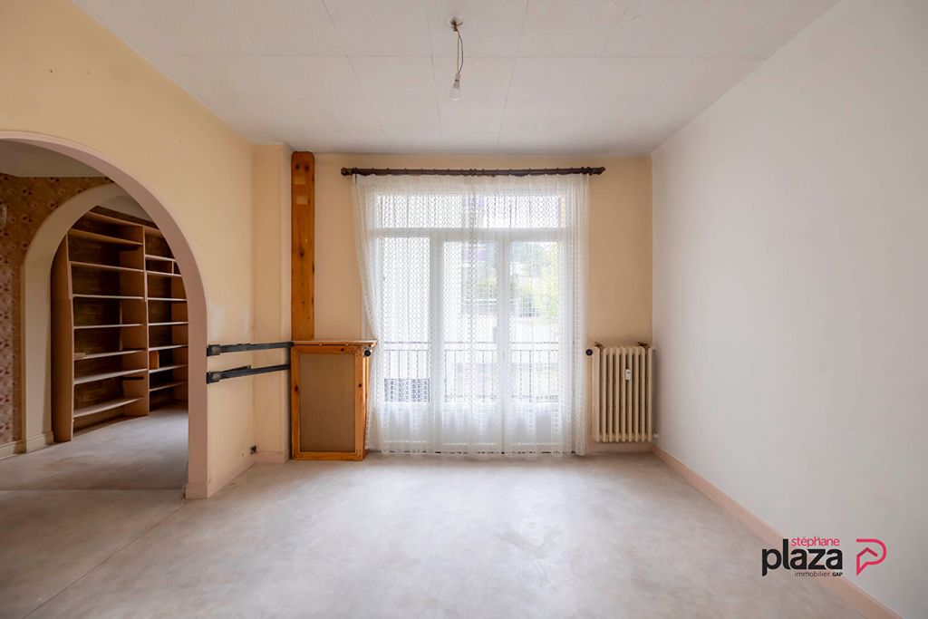 Achat appartement à vendre 2 pièces 84 m² - Gap