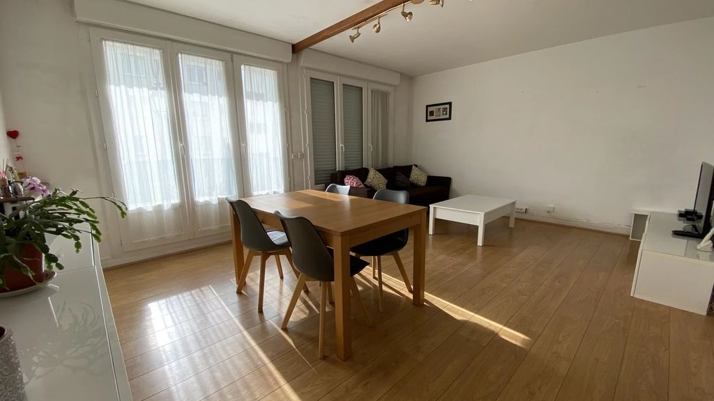 Achat appartement à vendre 4 pièces 87 m² - Villepreux