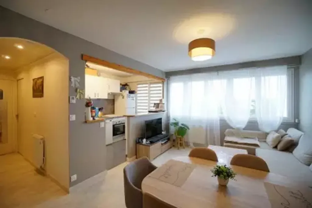 Achat appartement à vendre 2 pièces 46 m² - Lucé