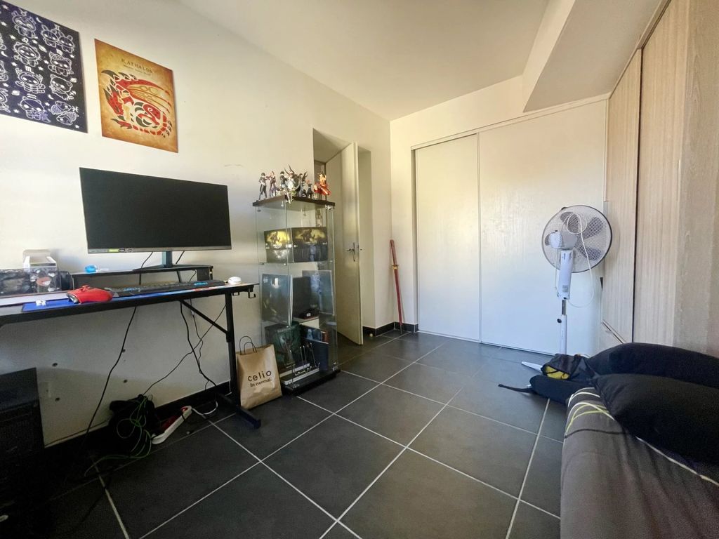 Achat appartement à vendre 3 pièces 48 m² - Gignac