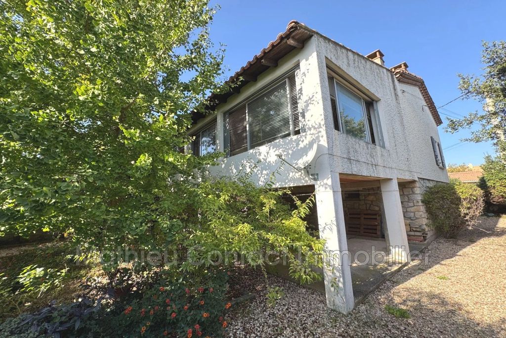 Achat maison à vendre 2 chambres 125 m² - Nîmes