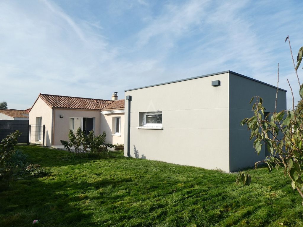 Achat maison à vendre 4 chambres 132 m² - Clisson