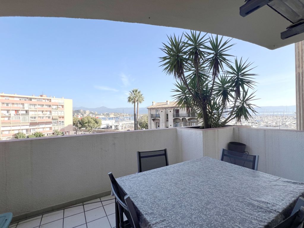 Achat appartement à vendre 4 pièces 96 m² - Ajaccio